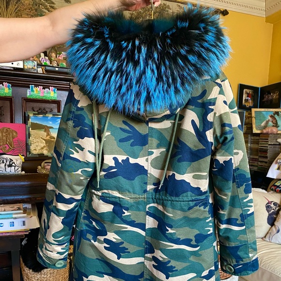 Fox Fur Parka - Picture 2 of 6